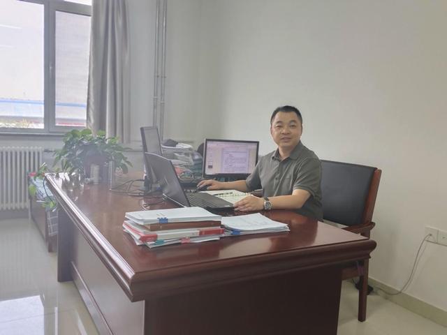 矢志创新发展建设科技强国致敬身边的科技工作者(图10)