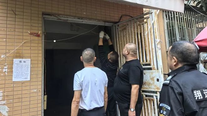 PG麻将胡了：以“电力进网格”为抓手织密织牢小区消防安全防护网(图4)